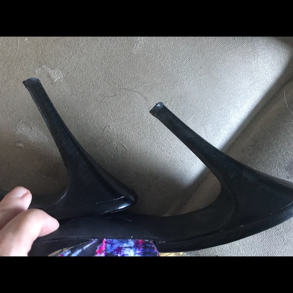 Stunning Style & Co Multi colored satin heels sz10 - Picture 4 of 5